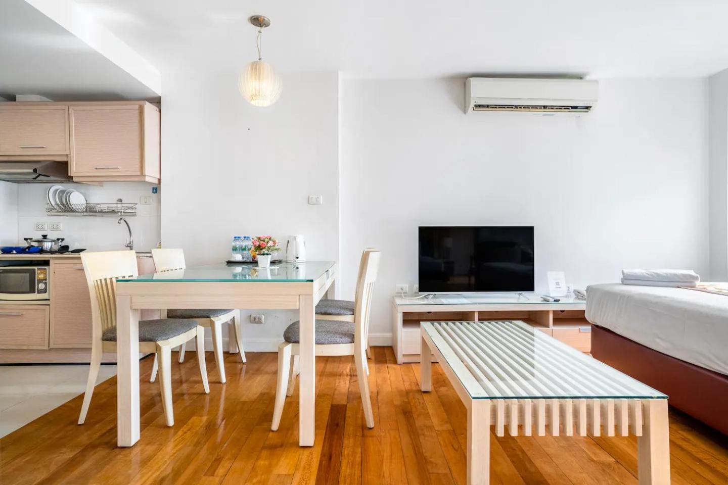 Nara Suite Residence Бангкок Экстерьер фото
